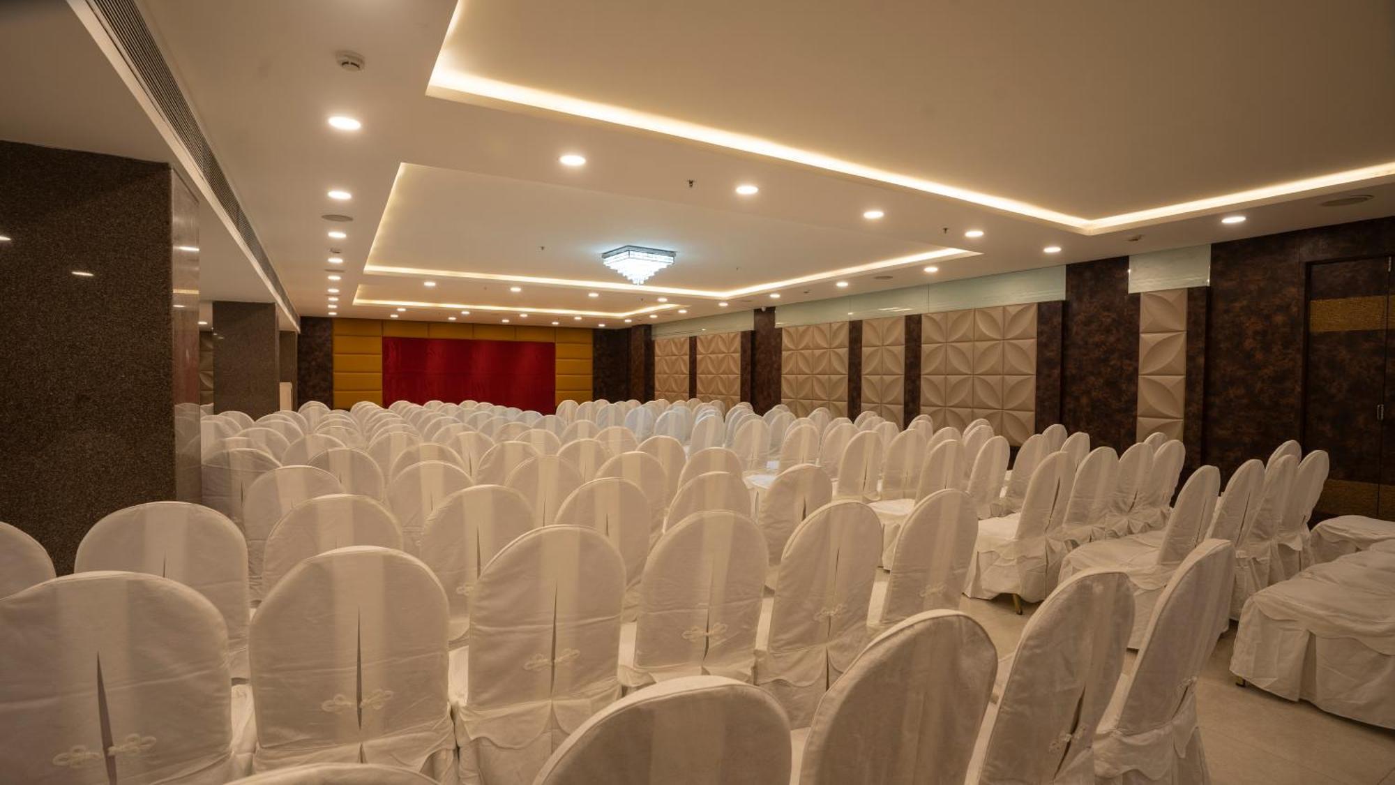 Grand Continent Secunderabad A Sarovar Portico Affiliate Hotel エクステリア 写真