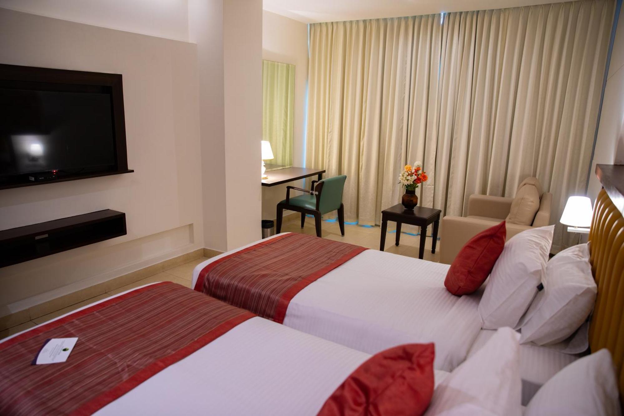 Grand Continent Secunderabad A Sarovar Portico Affiliate Hotel エクステリア 写真